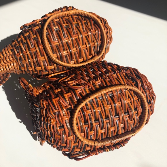 Vintage Woven Wicker Pair of Bird Baskets Set of 2 MCM Boho - Picture 8 of 8